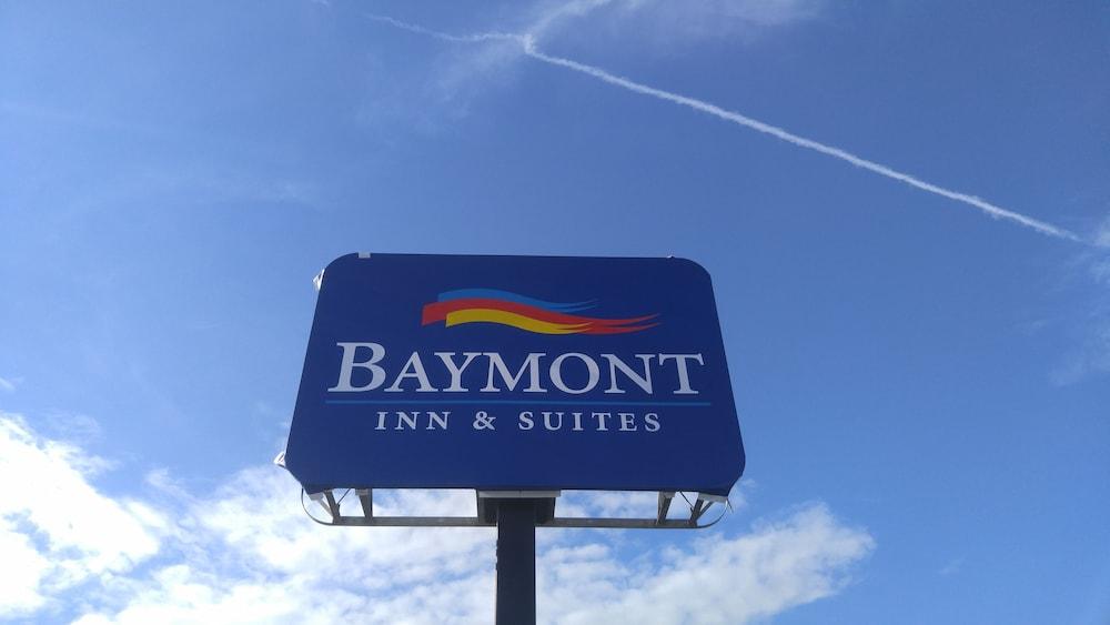 פלורידה סיטי Belmont Inn & Suites מראה חיצוני תמונה